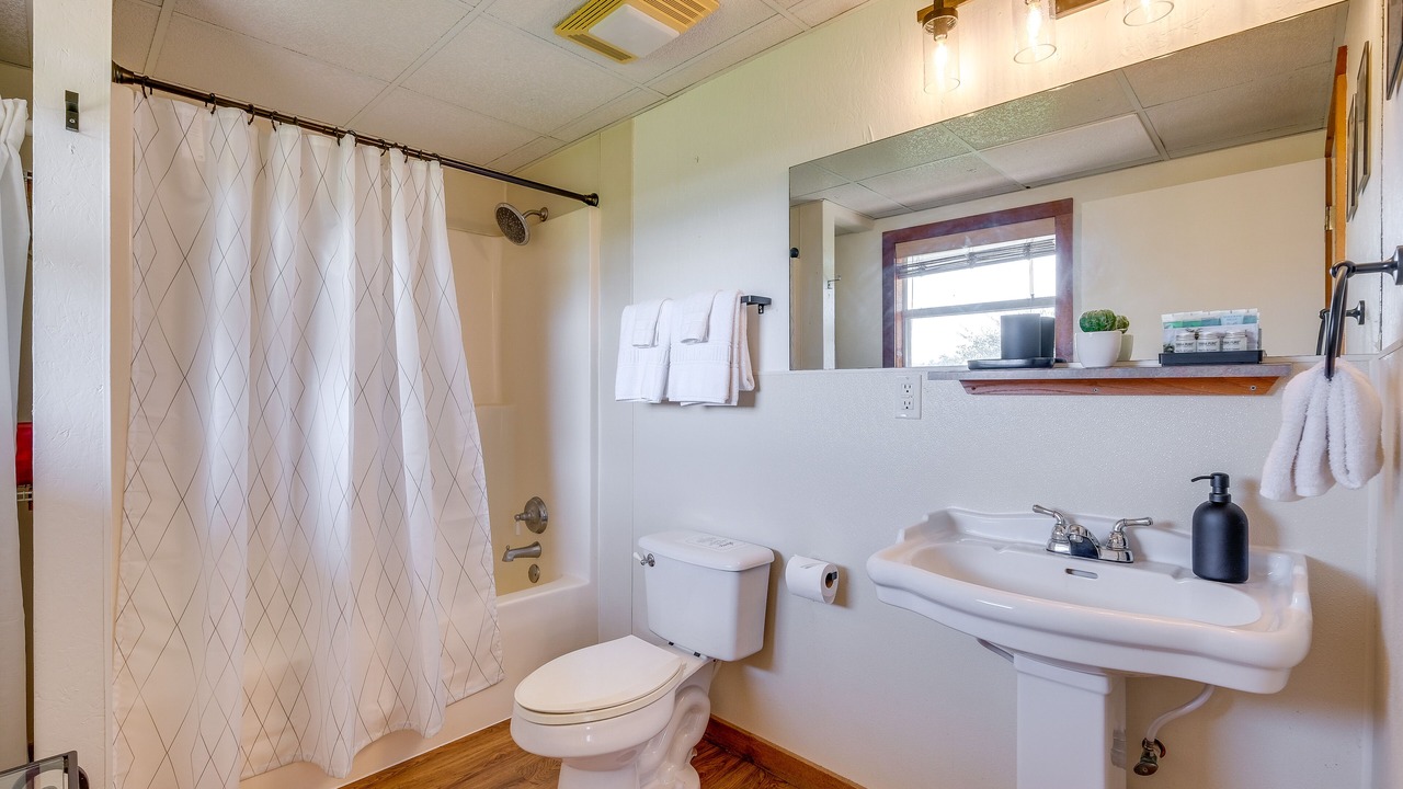 Photo of Bathroom in Carmine