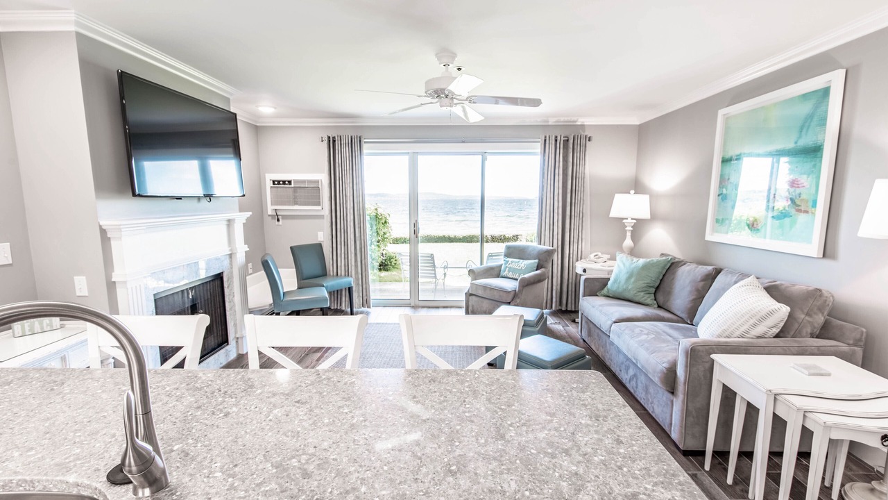 Photo of Livingroom in Boyne City