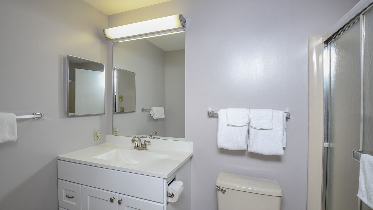 Photo of Bathroom in McHenry