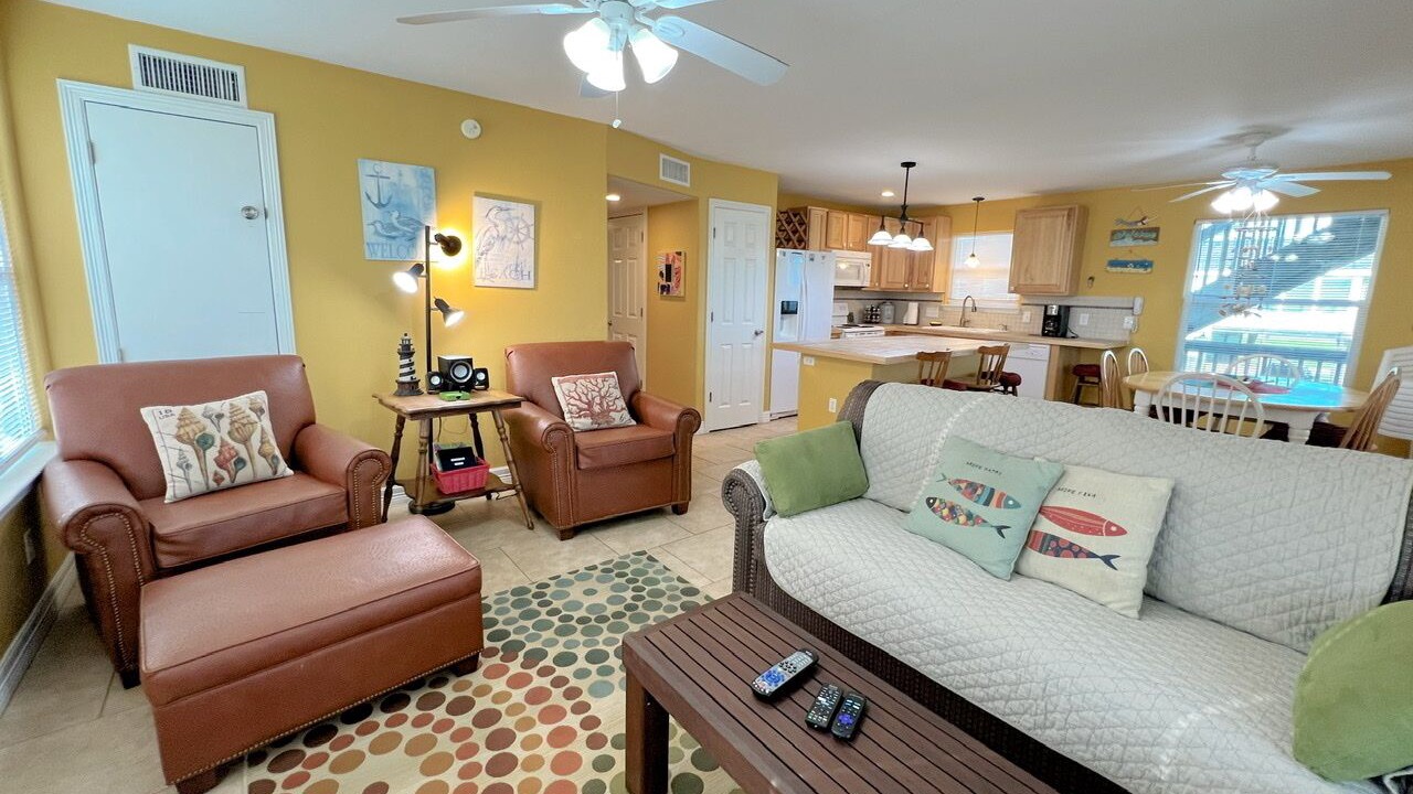 Photo of Livingroom in Port Bolivar