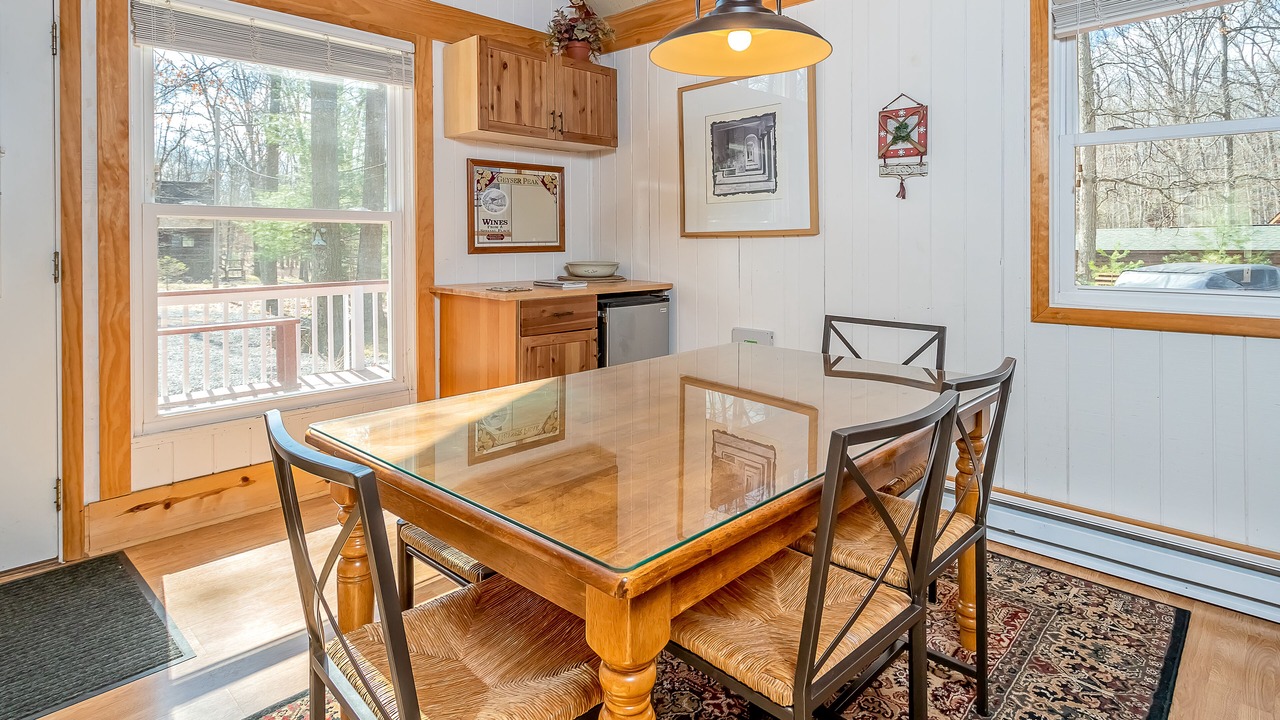 Photo of Livingroom in Sky Valley