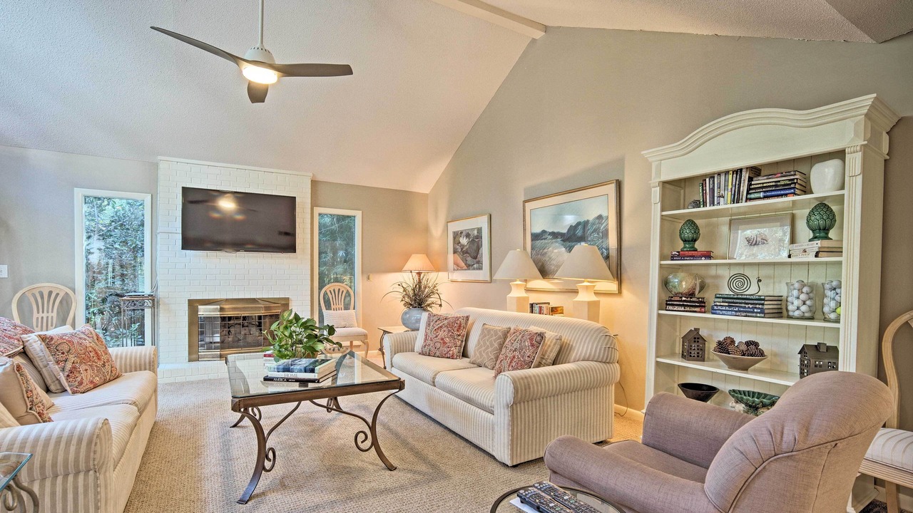 Photo of Bedroom in Shipyard Plantation
