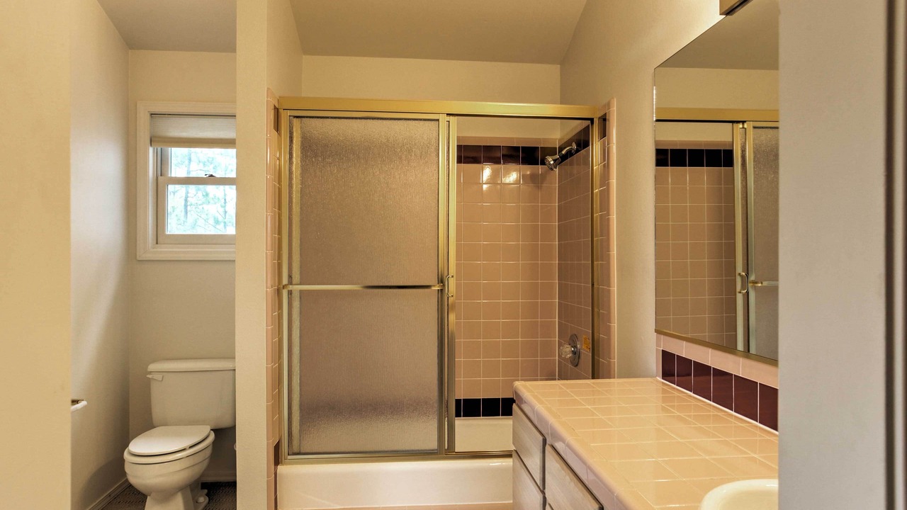 Photo of Bathroom in Ruidoso