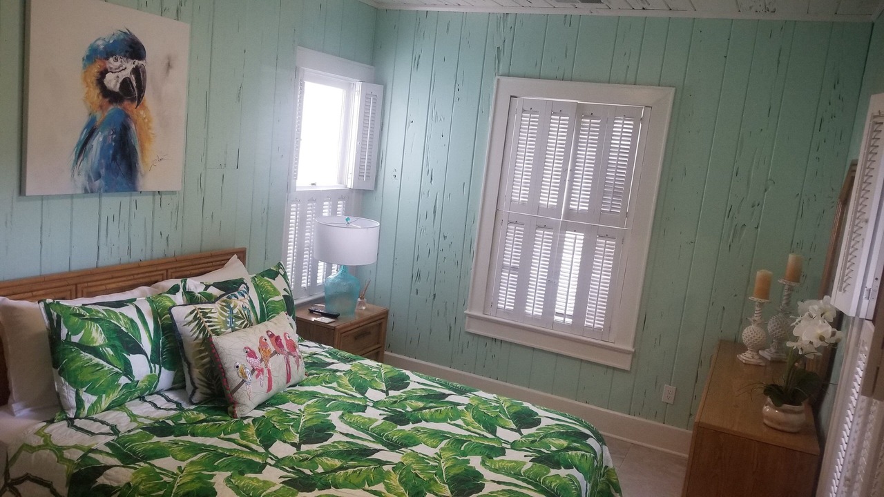 Photo of Bedroom in Golden Mile