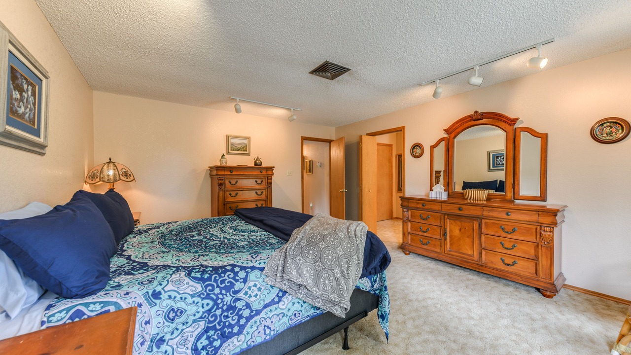 Photo of Bedroom in Cloudcroft