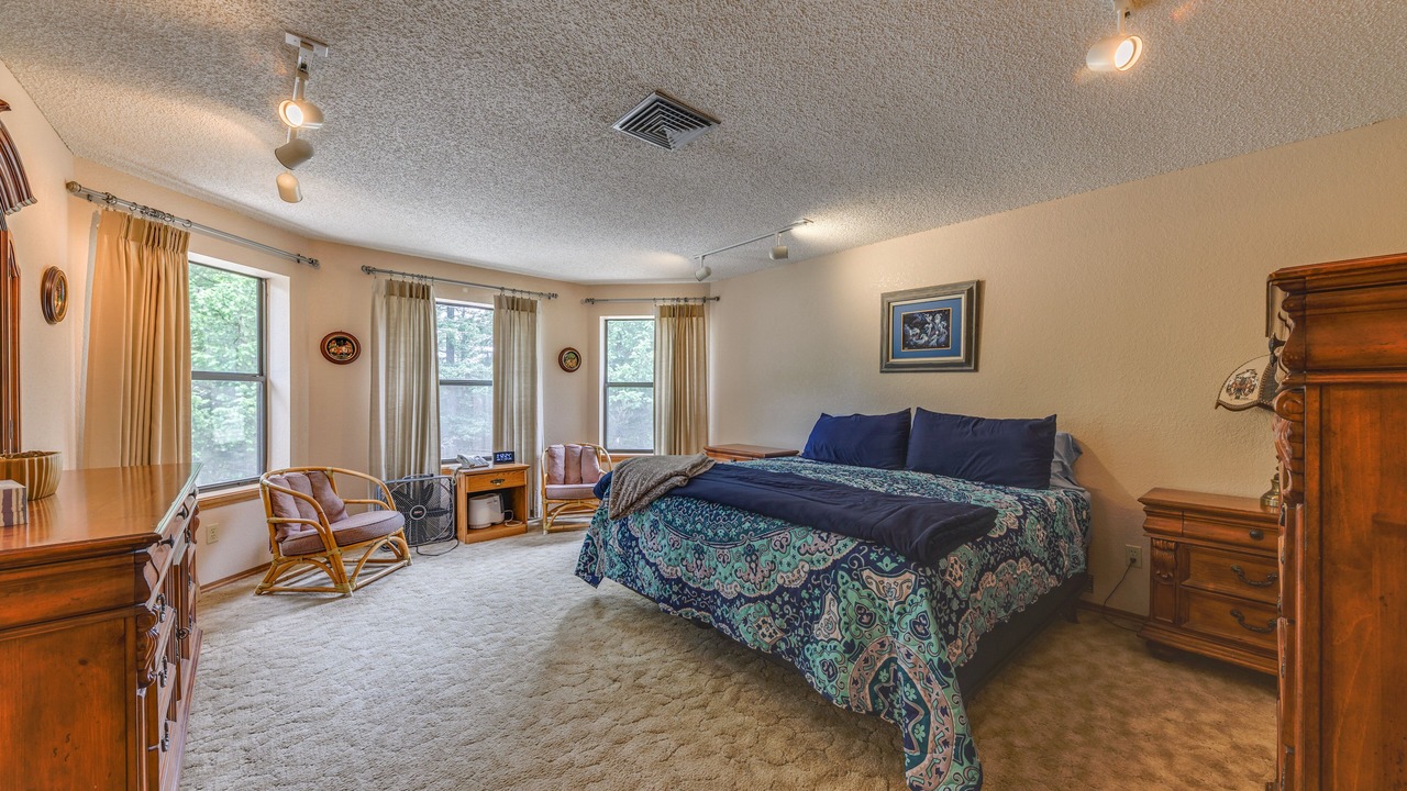 Photo of Bathroom in Cloudcroft