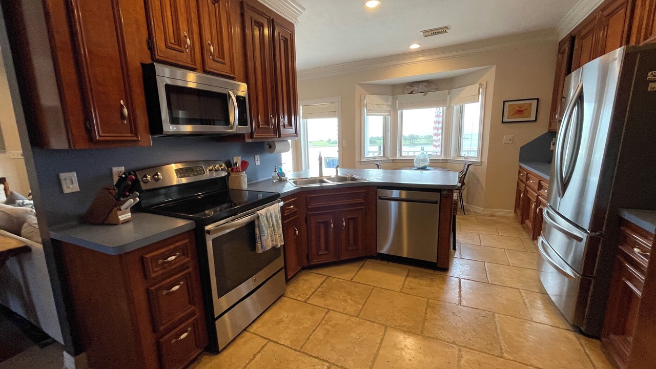 Photo of Kitchen in Terramar Beach