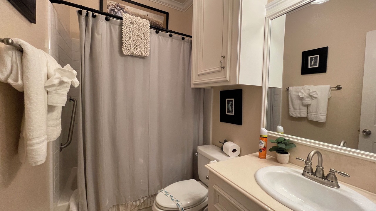 Photo of Bathroom in Terramar Beach
