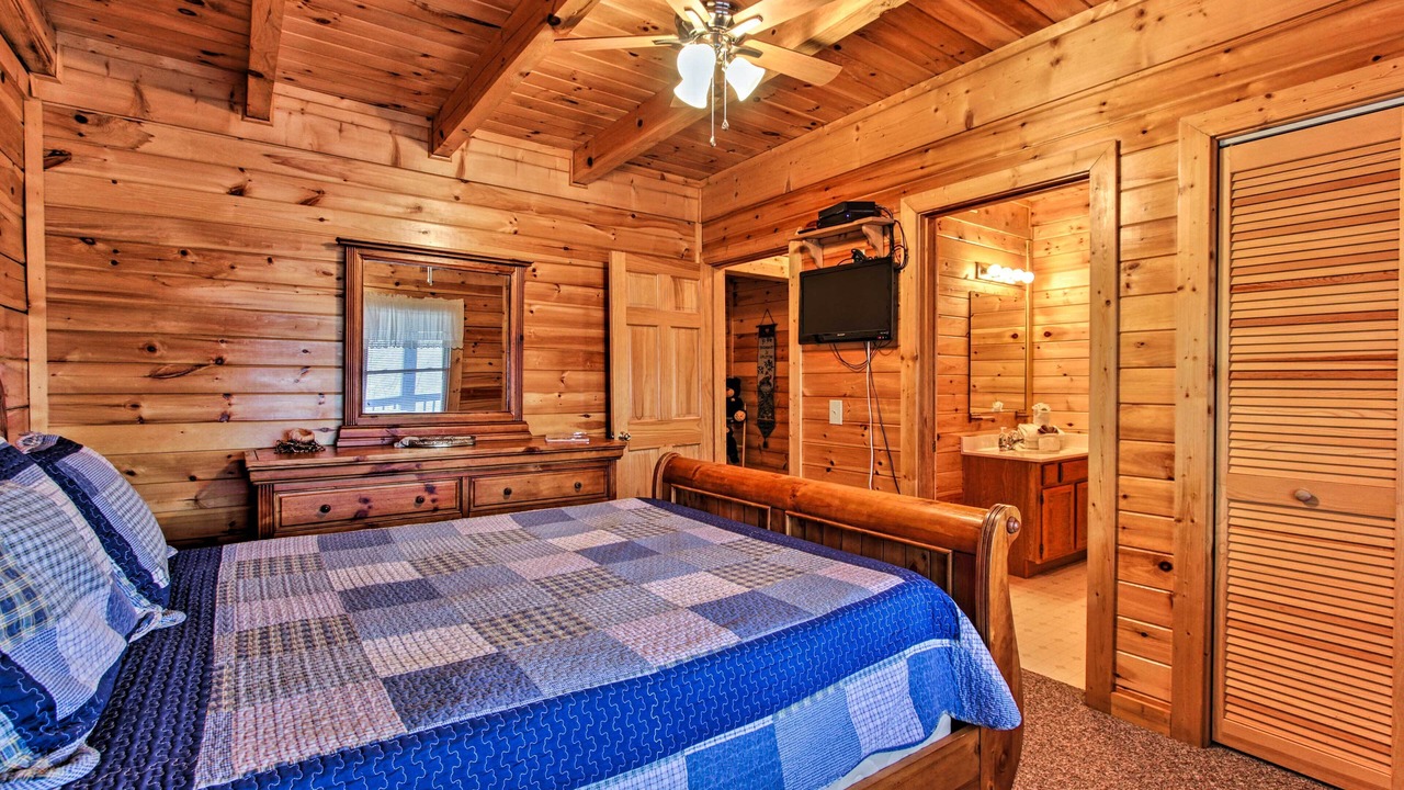 Photo of Bedroom in Sevierville