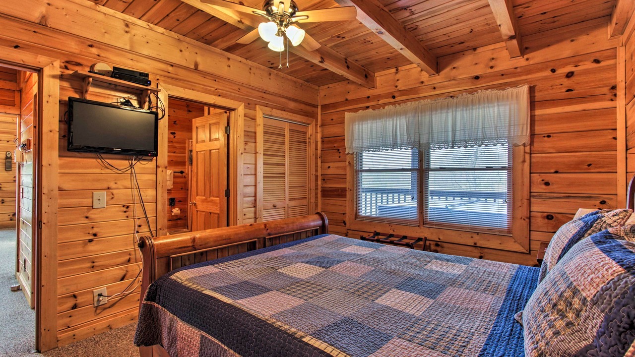 Photo of Bedroom in Sevierville