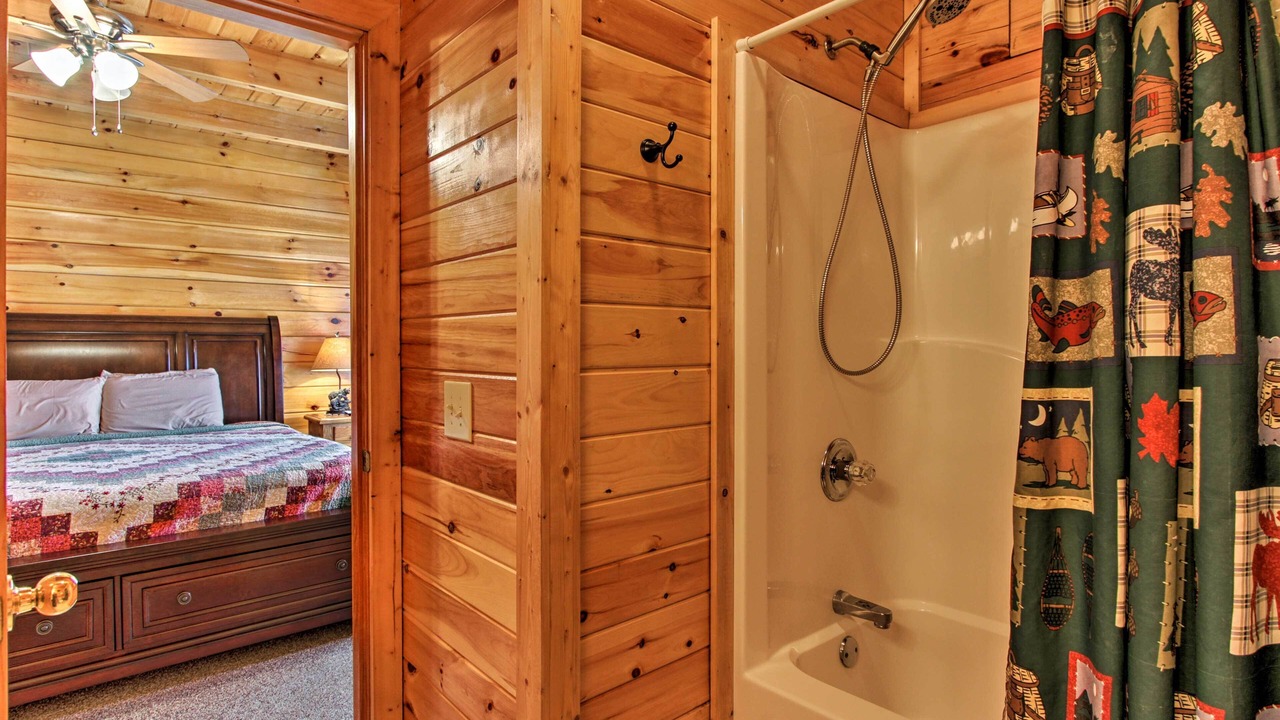 Photo of Bathroom in Sevierville