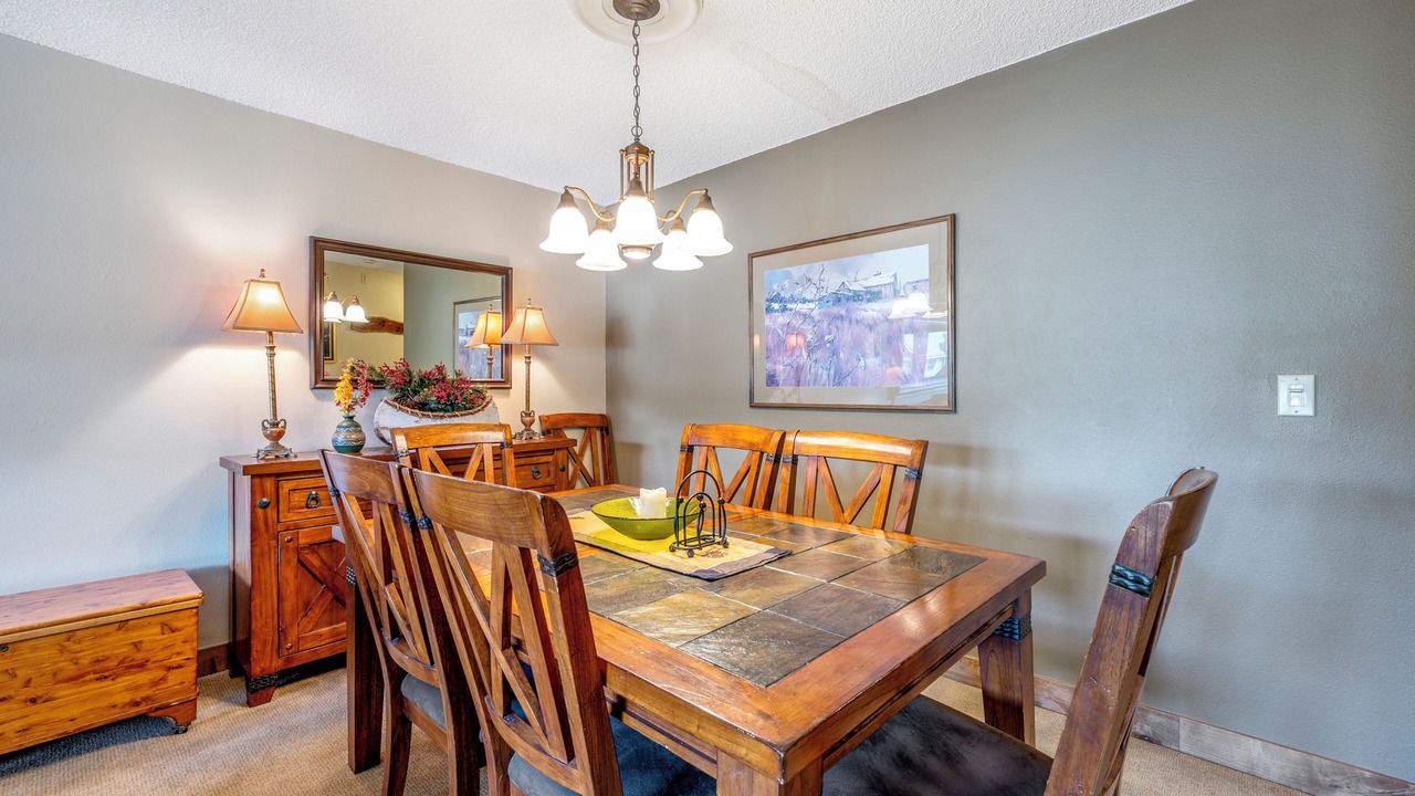 Photo of Livingroom in Historic District