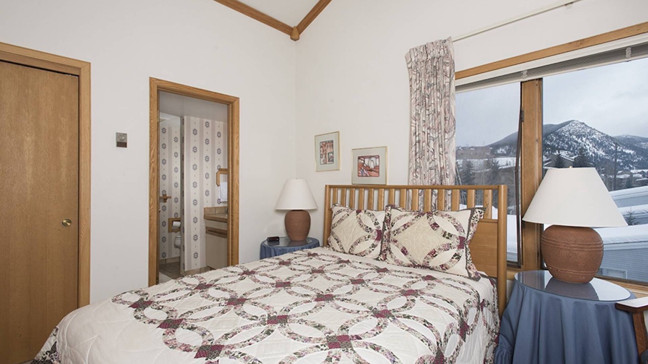 Photo of Bathroom in Mountain House