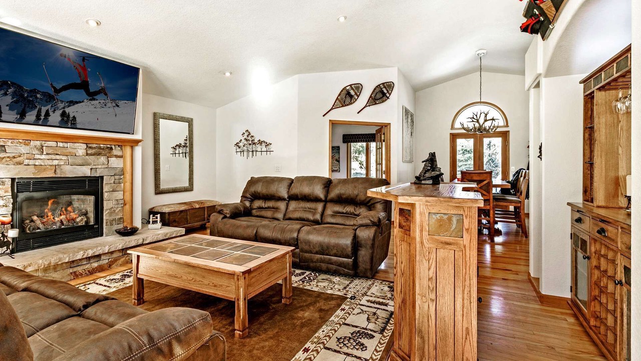 Photo of Livingroom in Eagle-Vail