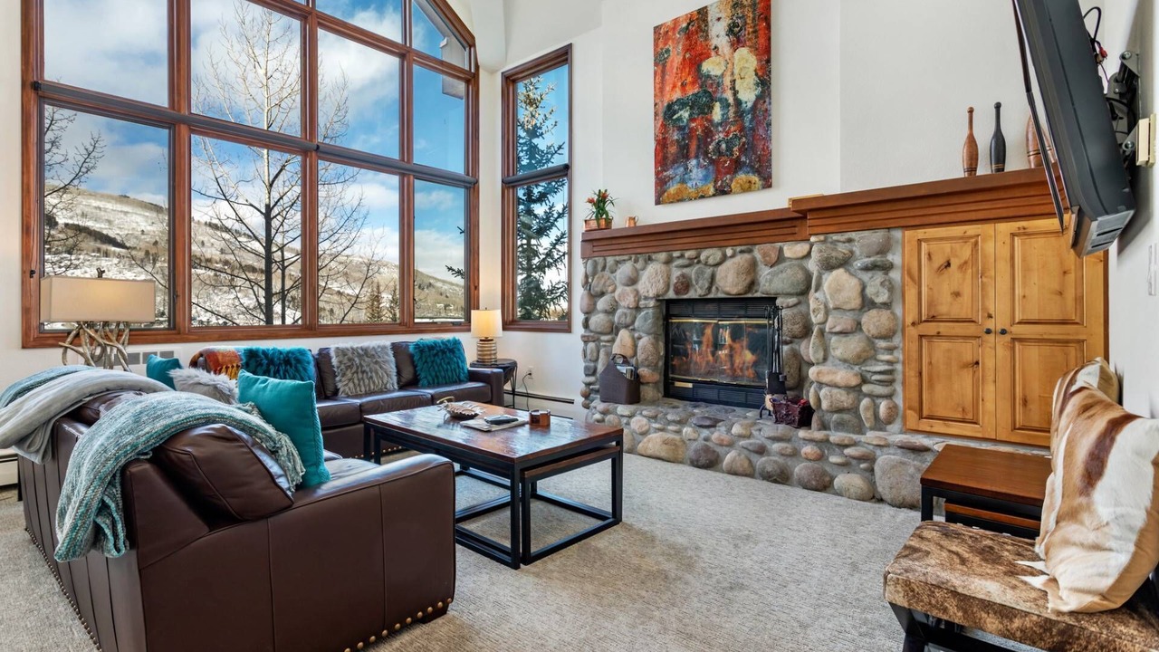 Photo of Bedroom in Highlands Townhomes