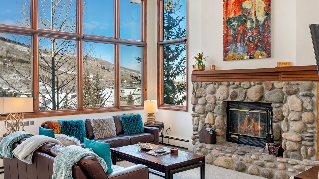Photo of Livingroom in Highlands Townhomes