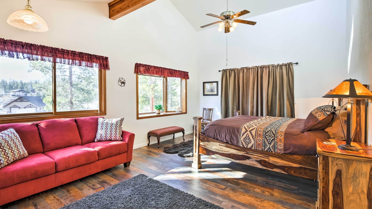 Photo of Bedroom in Grand Lake