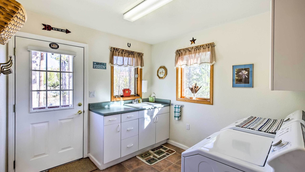 Photo of Bedroom in Grand Lake