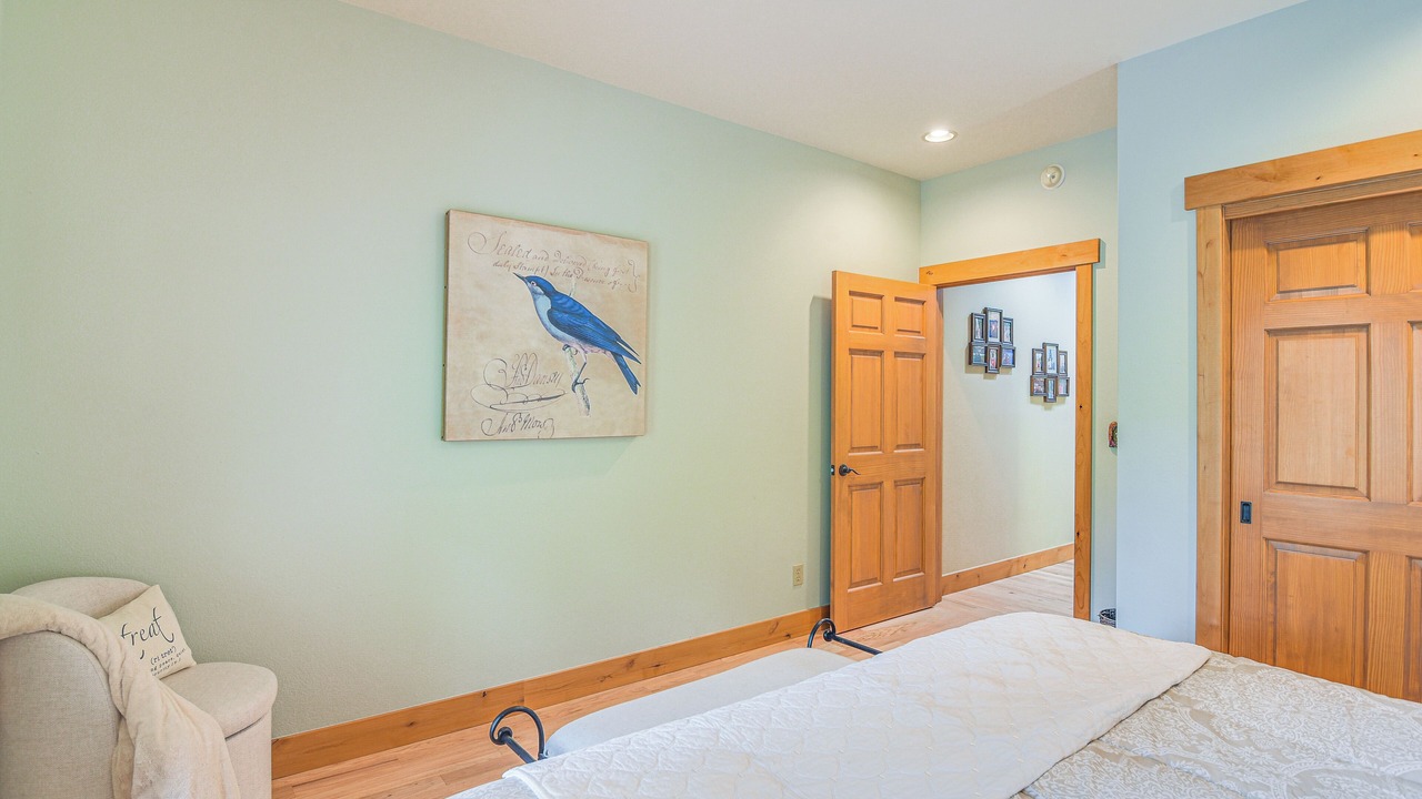 Photo of Bedroom in Evergreen