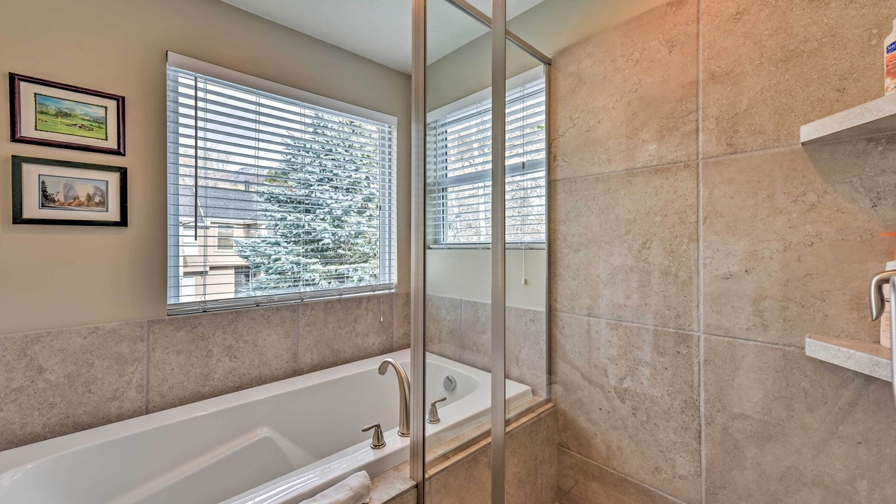 Photo of Bathroom in Cottonwood Heights