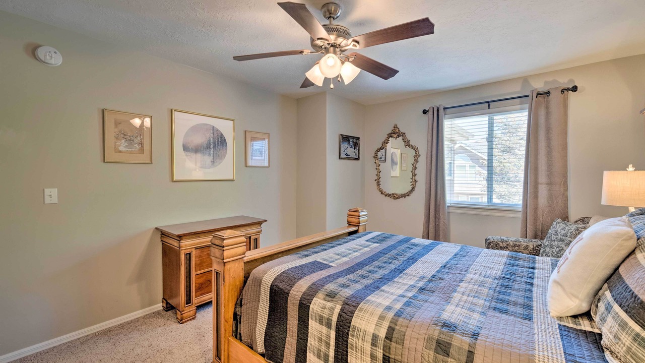 Photo of Bedroom in Cottonwood Heights