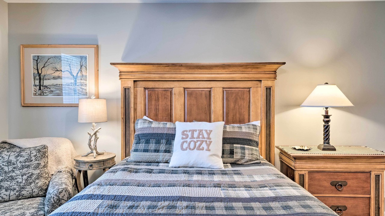 Photo of Bedroom in Cottonwood Heights