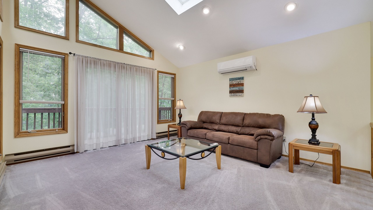 Photo of Livingroom in East Stroudsburg