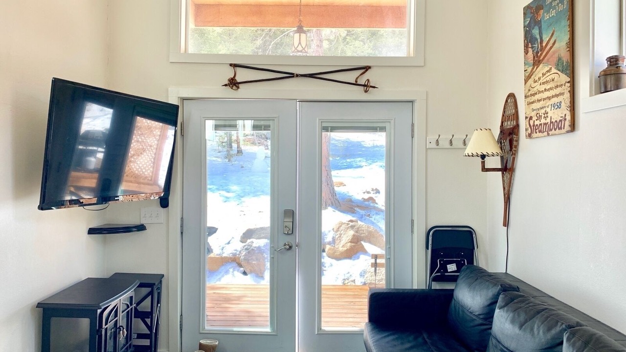Photo of Livingroom in Idaho Springs