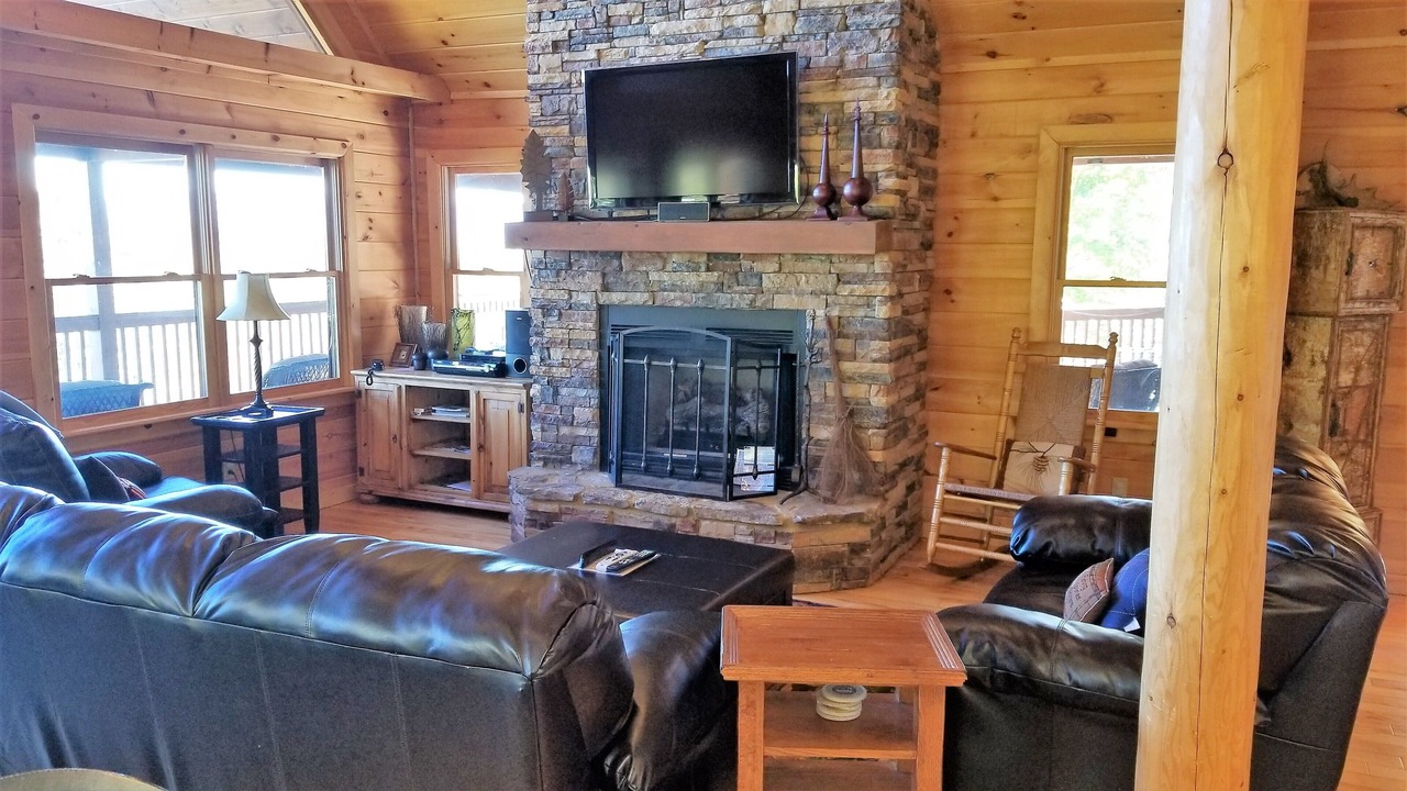 Photo of Livingroom in Blue Ridge