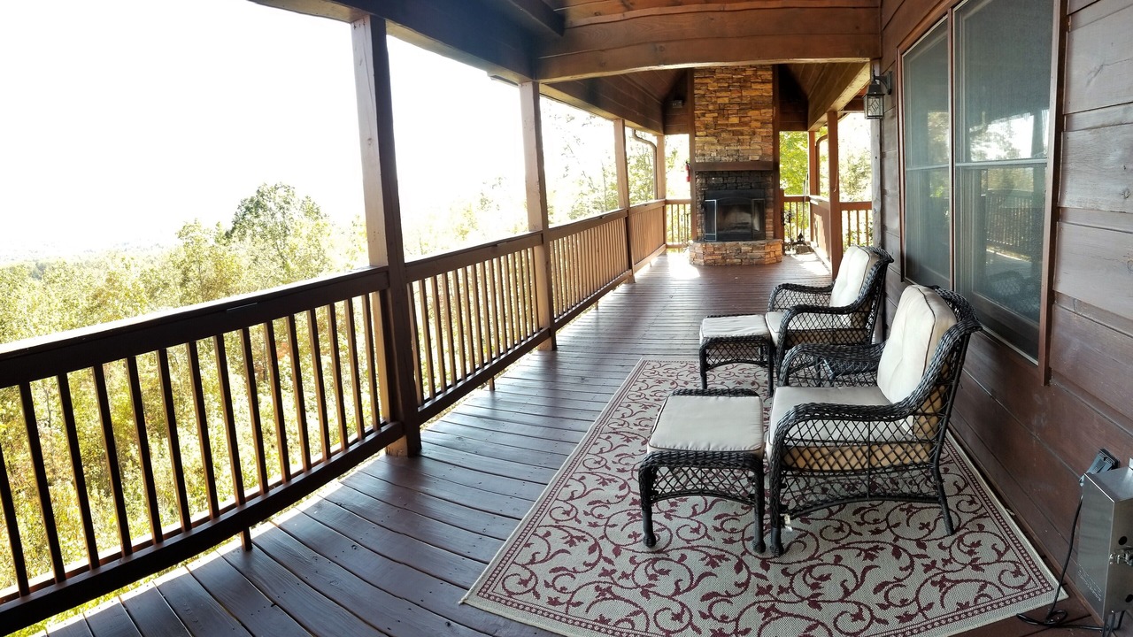 Photo of Livingroom in Blue Ridge