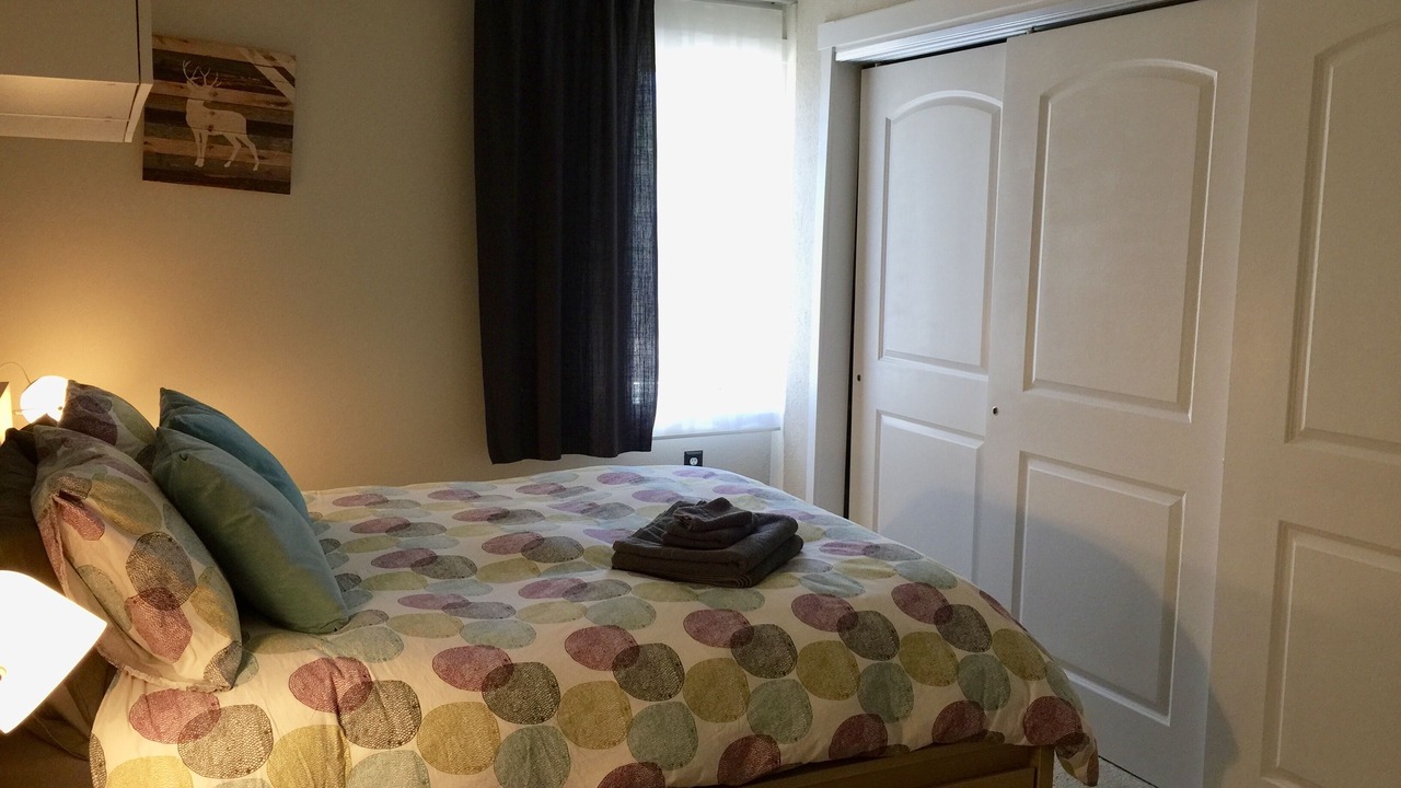 Photo of Bedroom in Park Forest Estates