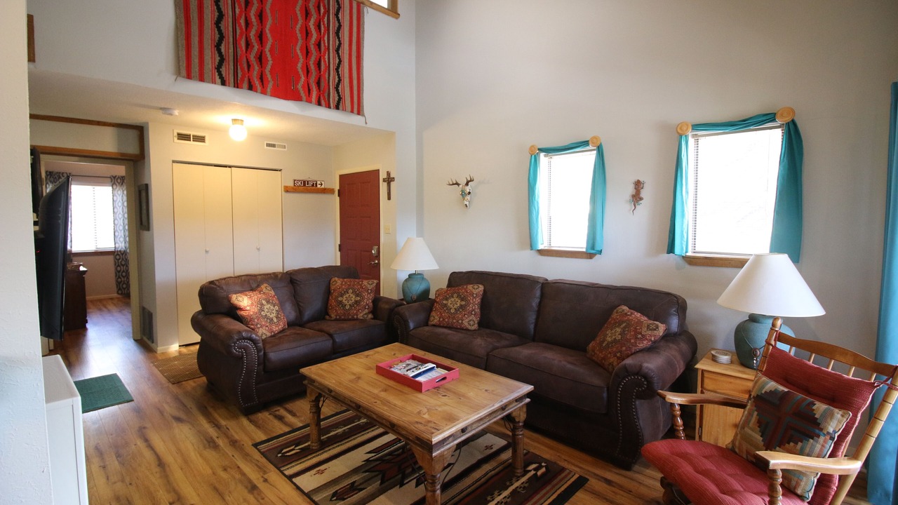 Photo of Livingroom in Angel Fire