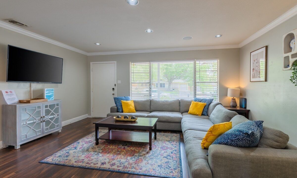 Photo of Bedroom in Medical Center District