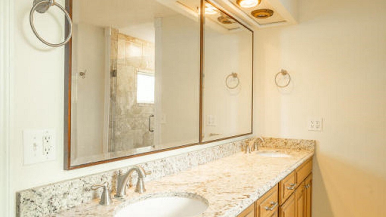Photo of Bathroom in Lookout Mountain