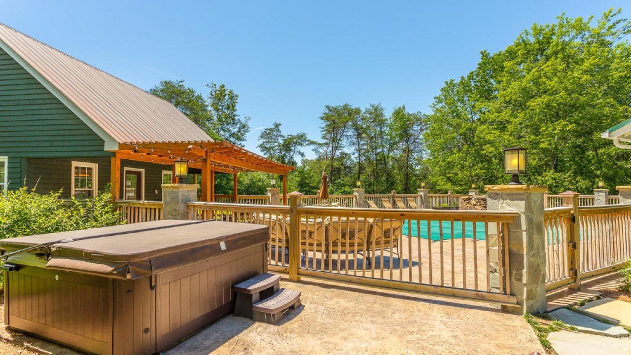 Photo of Patio Balcony in Lookout Mountain