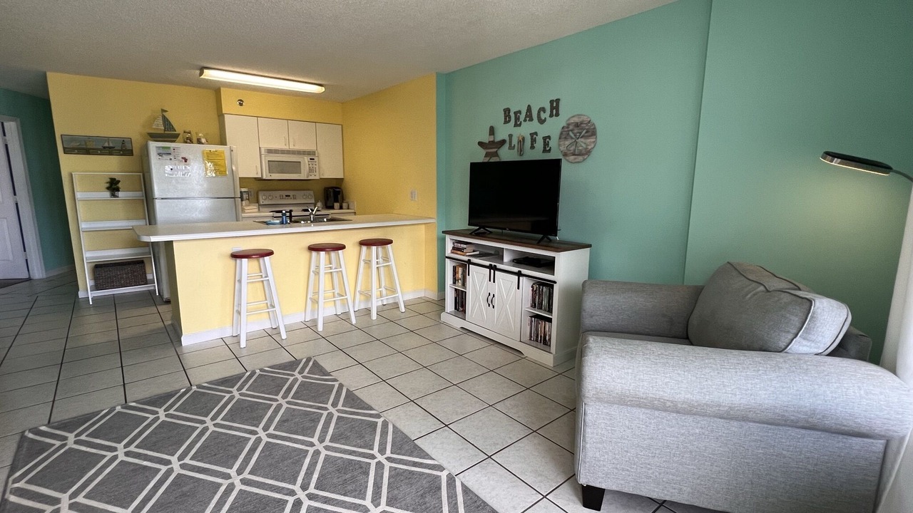 Photo of Livingroom in Ono Island