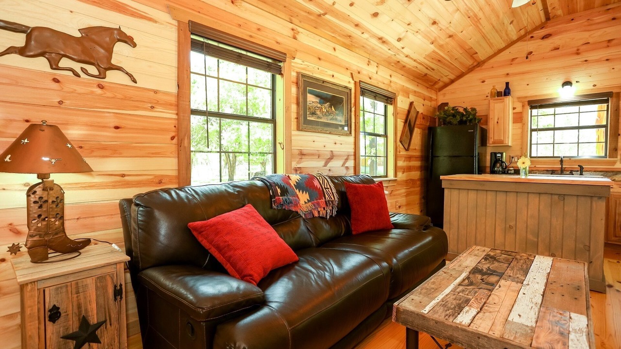 Photo of Livingroom in Fredericksburg