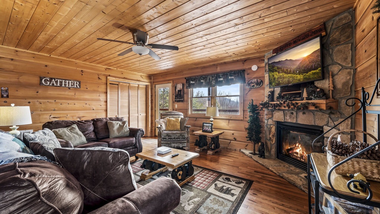 Photo of Livingroom in Gatlinburg - Pigeon Forge