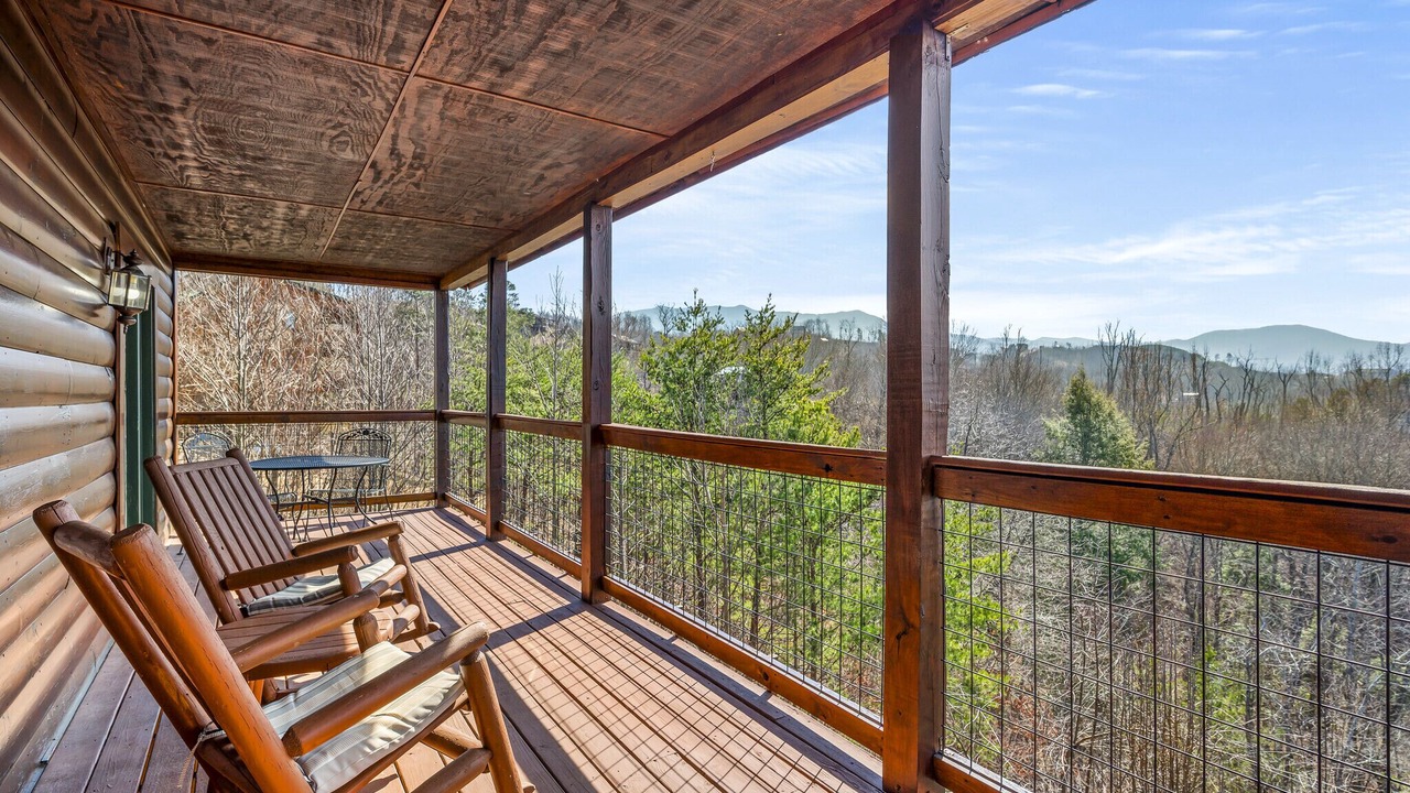Photo of Patio Balcony in Gatlinburg - Pigeon Forge