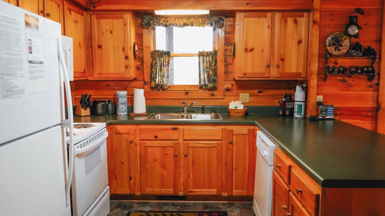 Photo of Kitchen in Gatlinburg - Pigeon Forge
