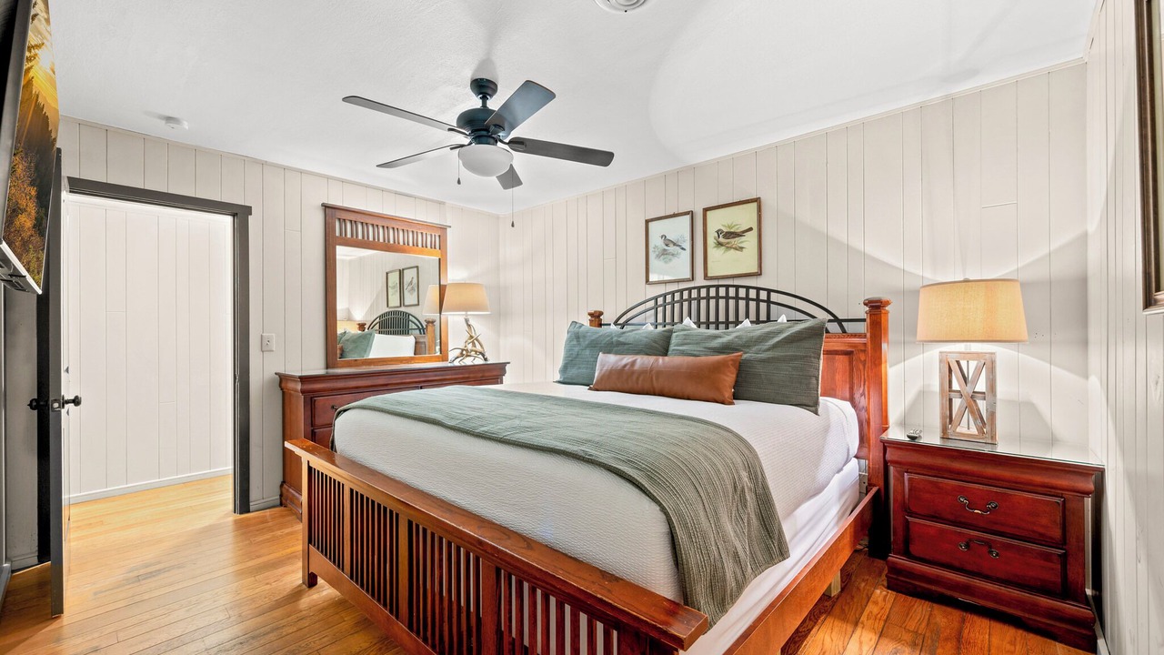 Photo of Bedroom in Chalet Village