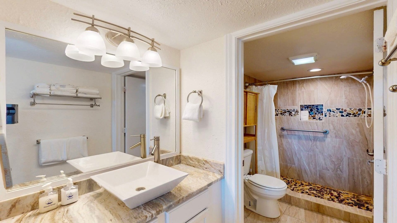 Photo of Bathroom in Old Town