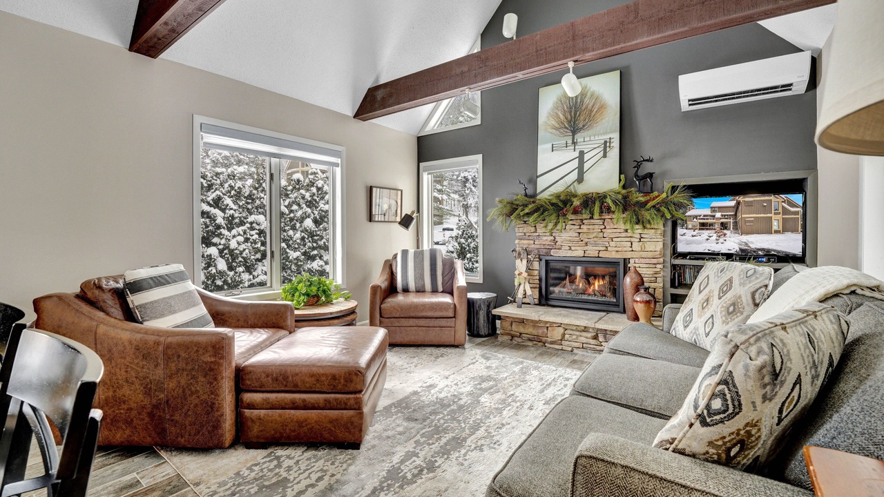 Photo of Livingroom in Clymer