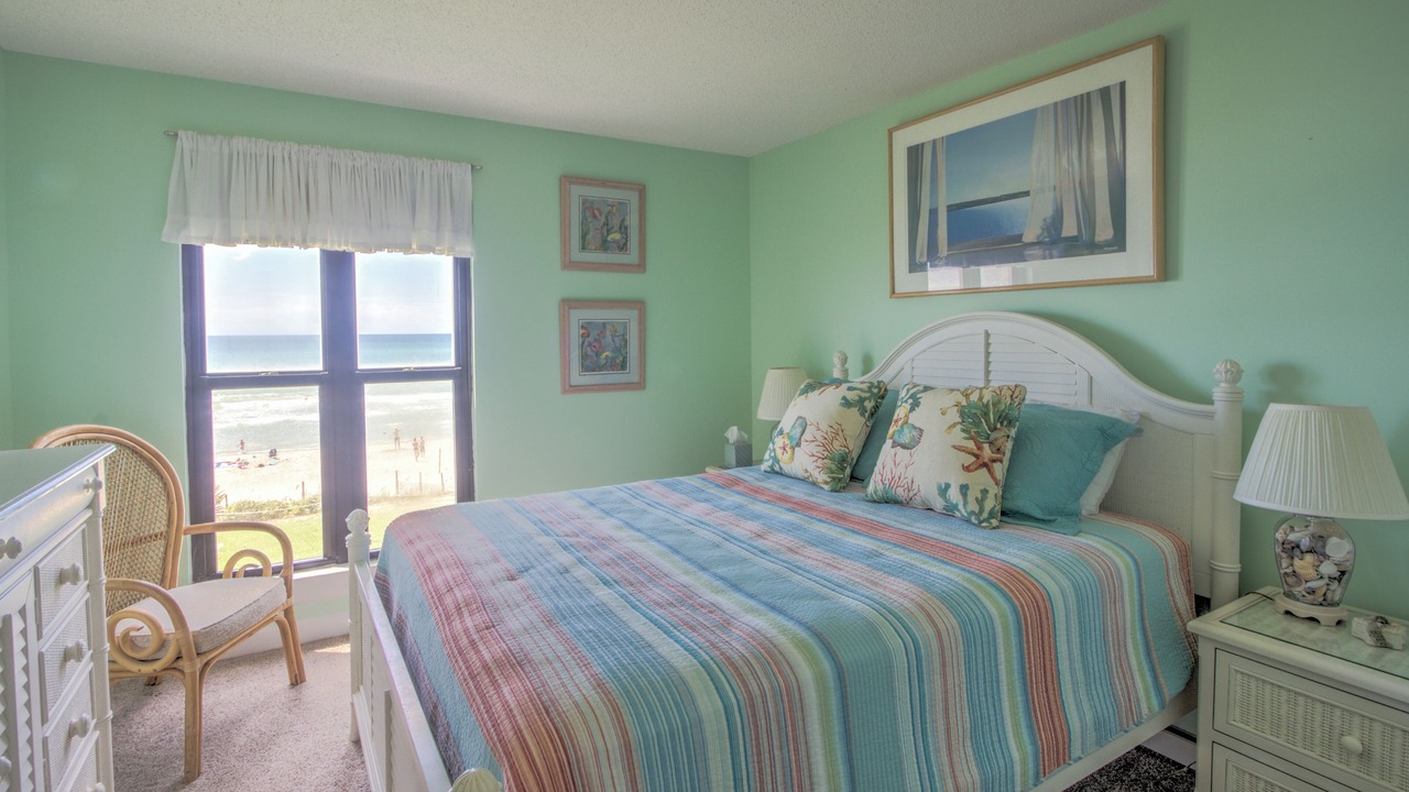 Photo of Bedroom in Indian Beach
