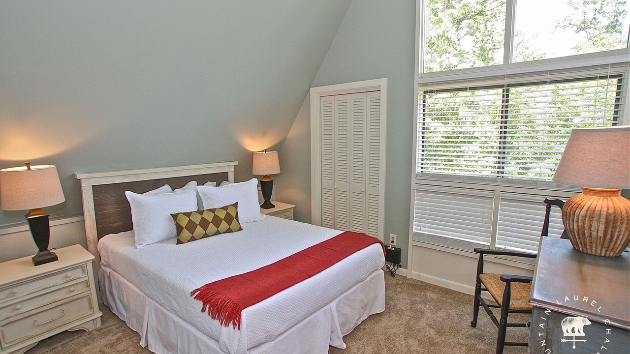 Photo of Bedroom in Chalet Village