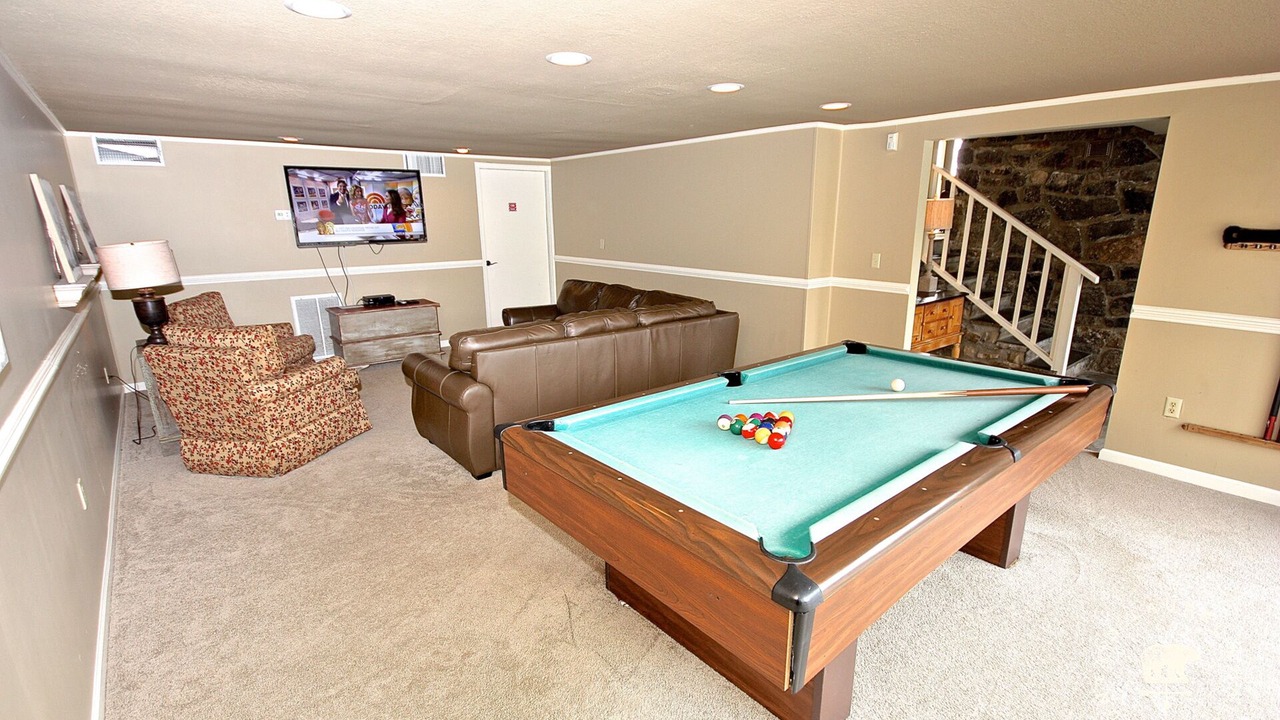 Photo of Bedroom in Chalet Village