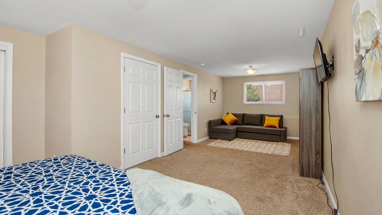 Photo of Bedroom in West Colorado Springs