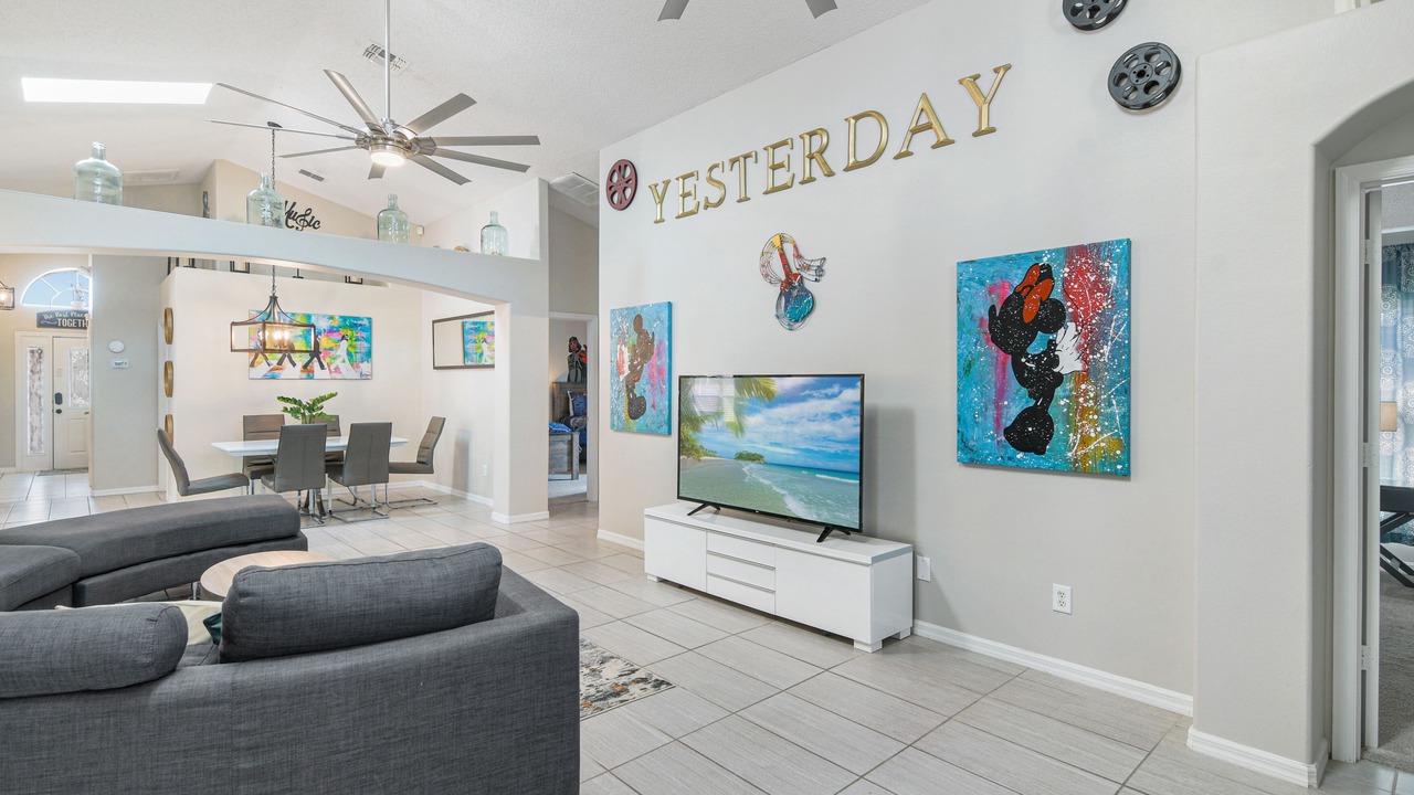 Photo of Livingroom in Windsor Palms