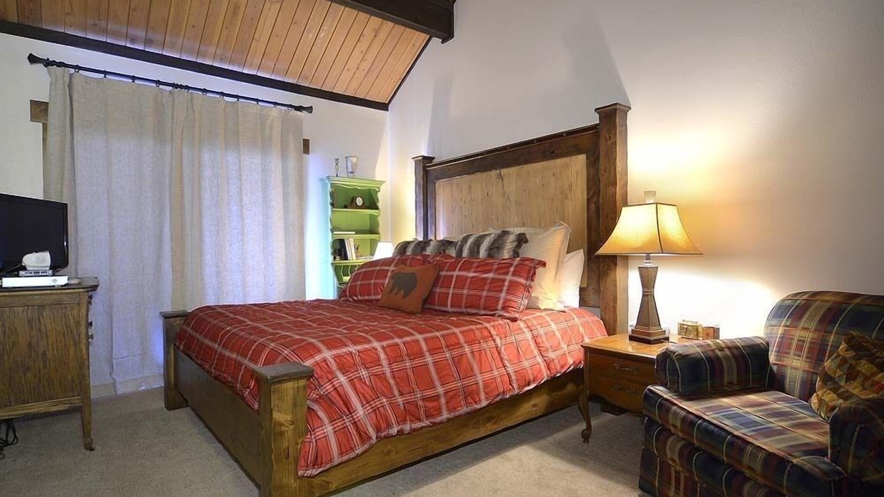 Photo of Bedroom in Crested Butte