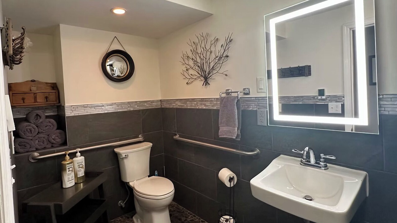 Photo of Bathroom in Ashfield